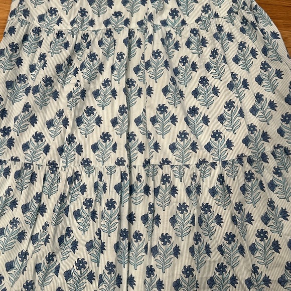 Lined sleeveless excellent condition dress - Picture 2 of 2